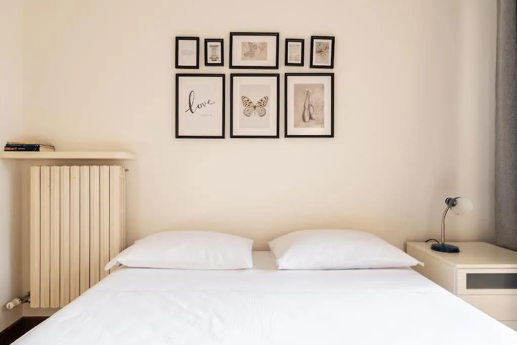 Bilocale Magnasco Mico Fiera Apartment Milan